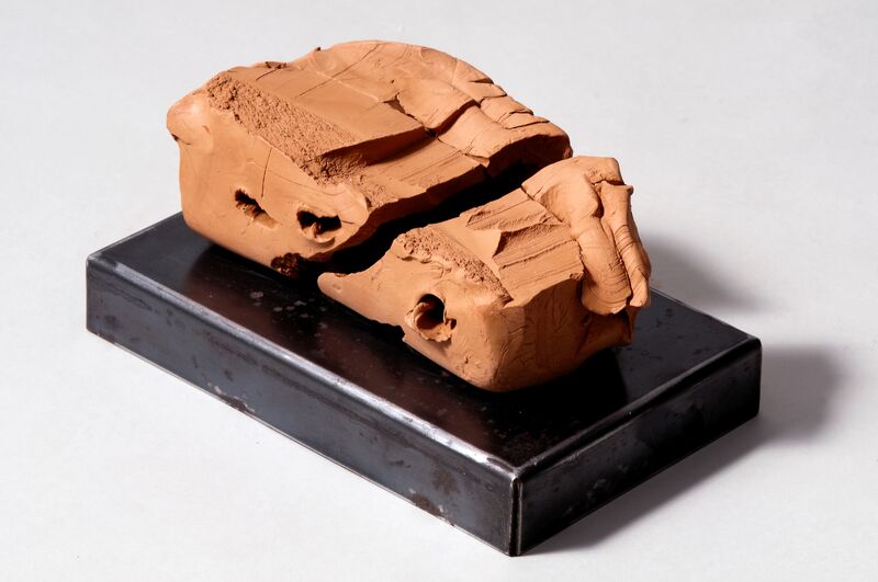 Fracture, Frattura - a Sculpture & Installation by Anna Serra Conforti
